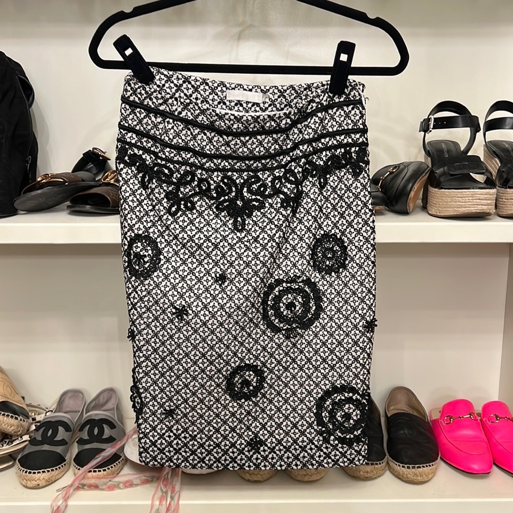 Badgley Mischka skirt